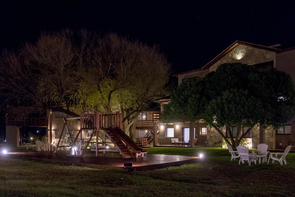 Ville Saint Germain Apart Hotel & Spa Carilo Exterior foto