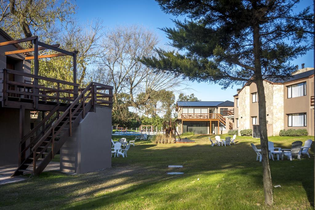 Ville Saint Germain Apart Hotel & Spa Carilo Exterior foto