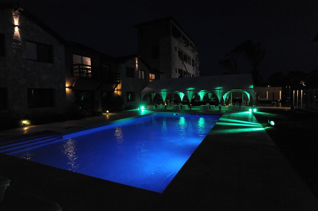 Ville Saint Germain Apart Hotel & Spa Carilo Exterior foto